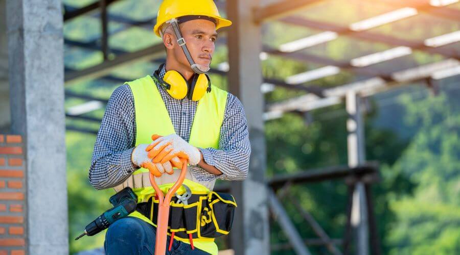 Professional residential roofers in Paragon, IN